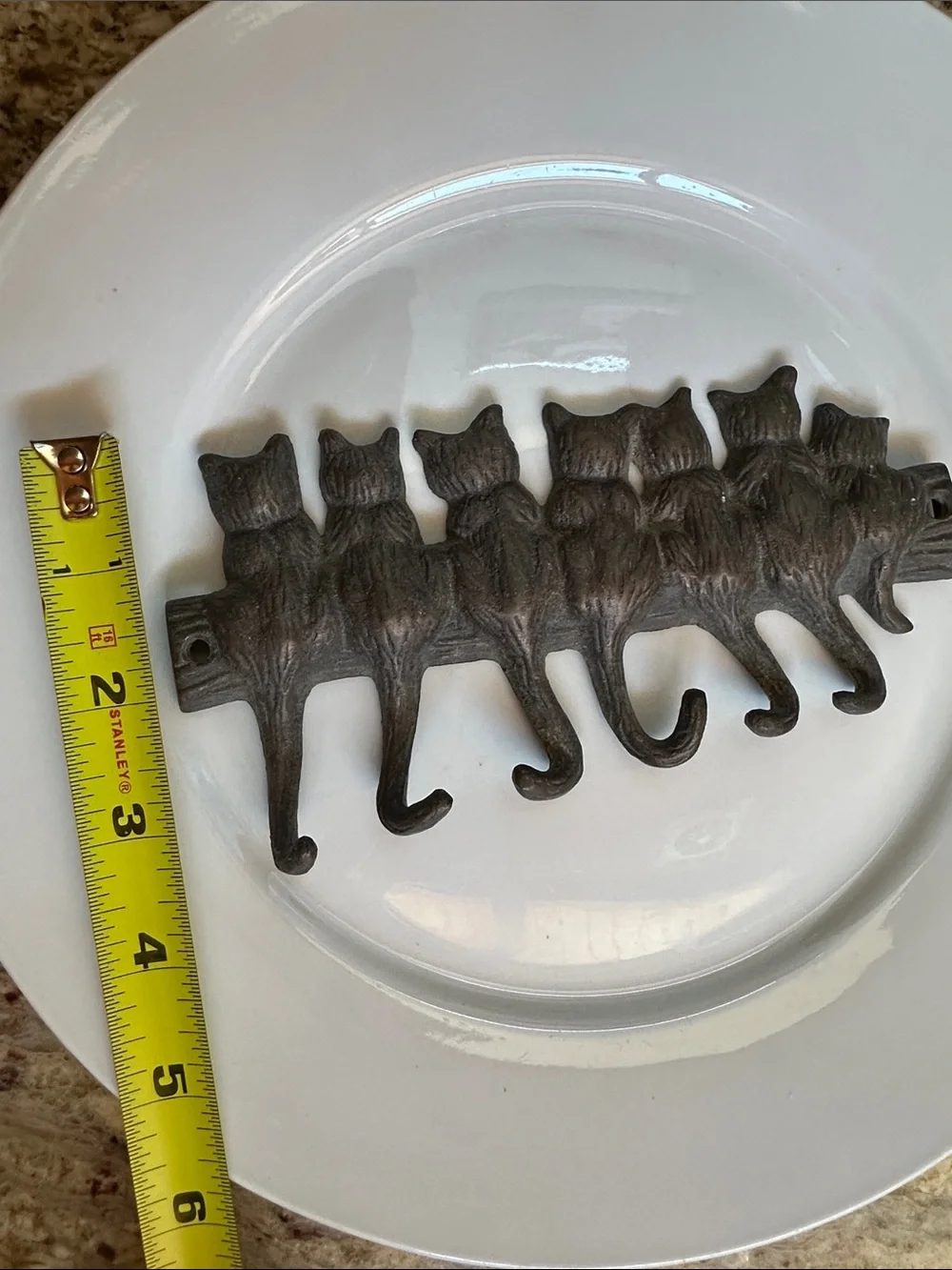 Cast Iron 7 Cat Wall Hook in Dark Gray - Decorative Home Wall Decor